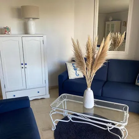 Sur La Plage, Le Royal